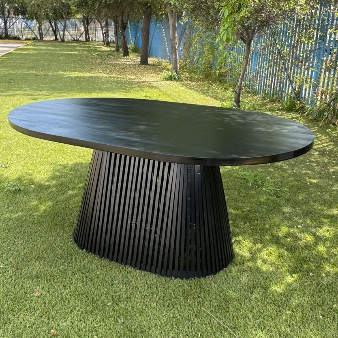 Mesa Martina Ovalada Negra 170X110 Cm Mesa