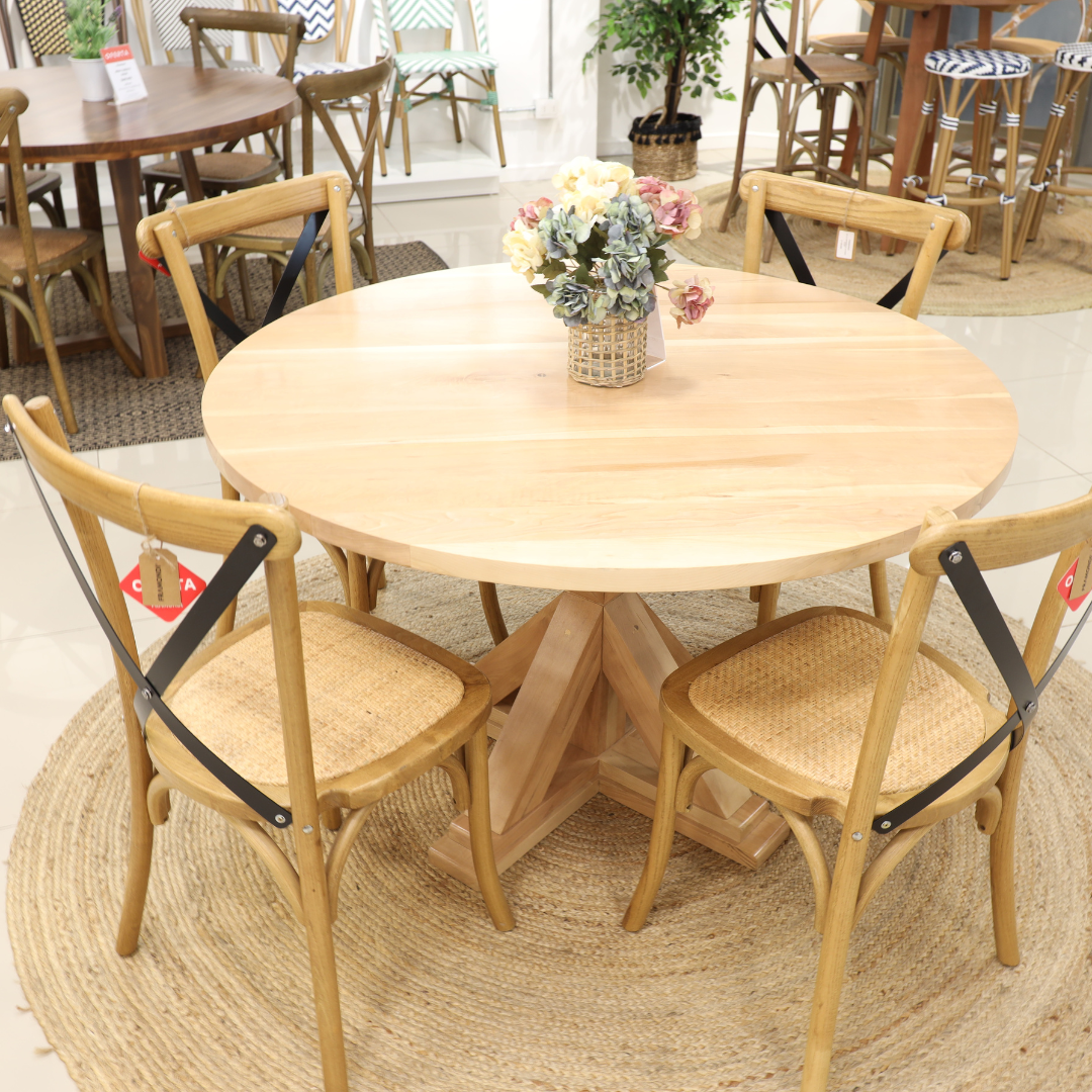 COMEDOR ROMANA NATURAL + 4 SILLAS ALONSA