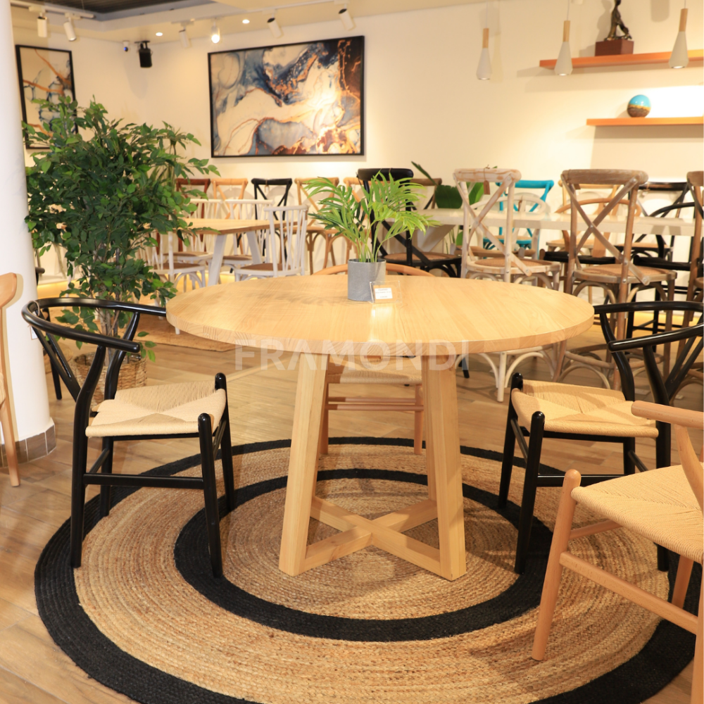 Comedor Carlota Natural + 4 Sillas Wishbone Mesa
