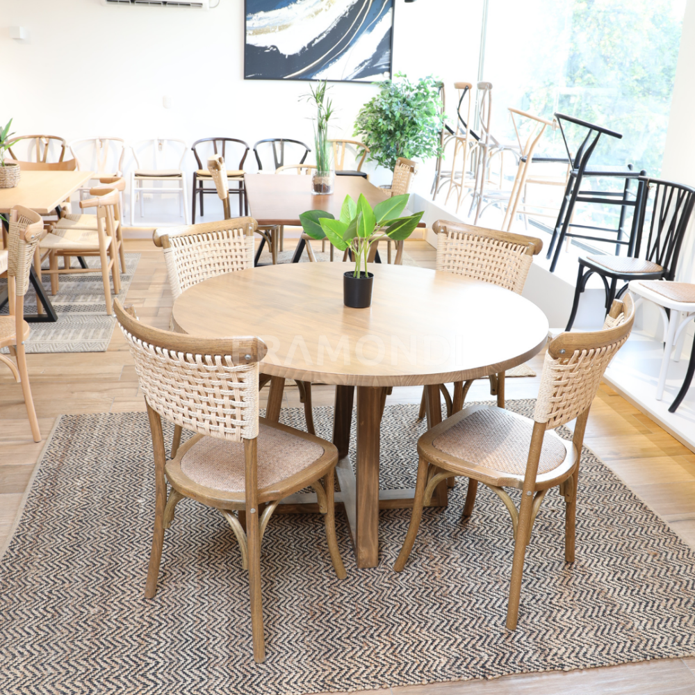Comedor Carlota Pino Nogal + 4 Sillas Lorenza Roble Mesa