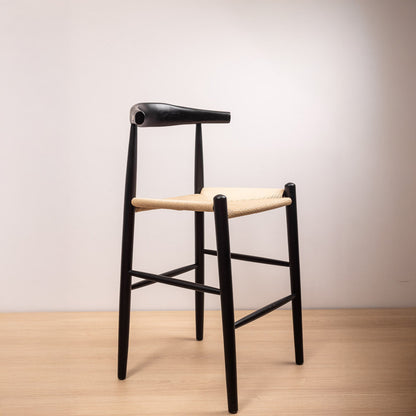Taburete Elbow Negro Asiento Natural
