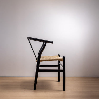 Silla Wishbone Negra