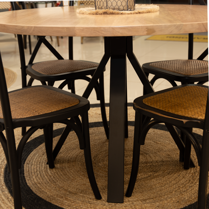 COMEDOR CALONI  + 4 SILLAS CROSSBACK