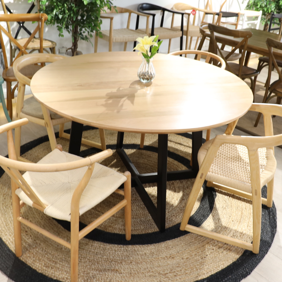 MESA AMANDA LENGA  130CM