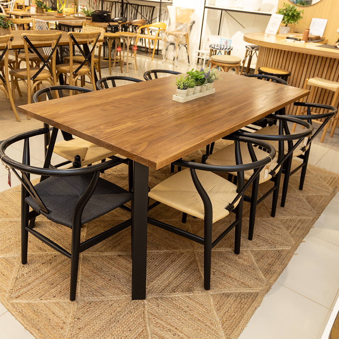 COMEDOR JOSEFA PINO  200x100cm + 8 SILLAS WISHBONE