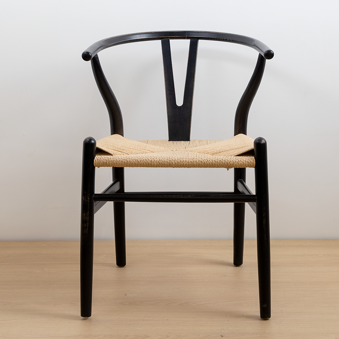 SILLA WISHBONE NEGRA VINTAGE