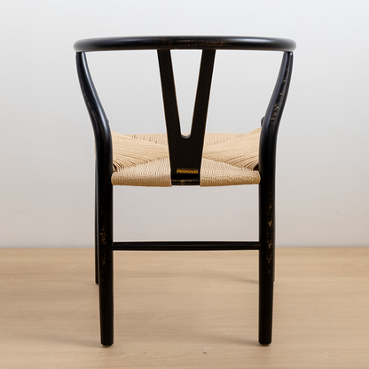 SILLA WISHBONE NEGRA VINTAGE