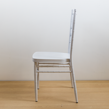 SILLA CHIAVARI BLANCA INCLUYE COJÍN