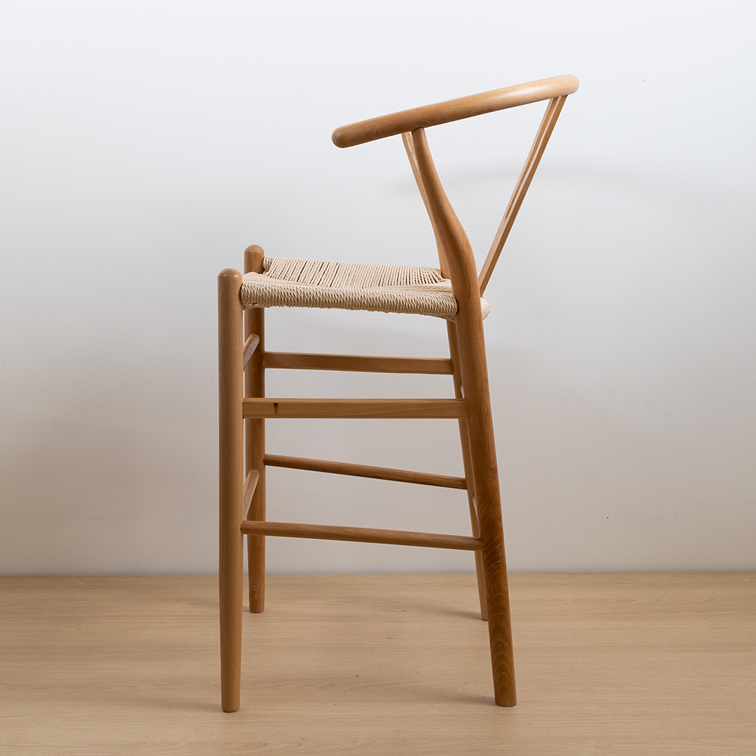 TABURETE WISHBONE NATURAL