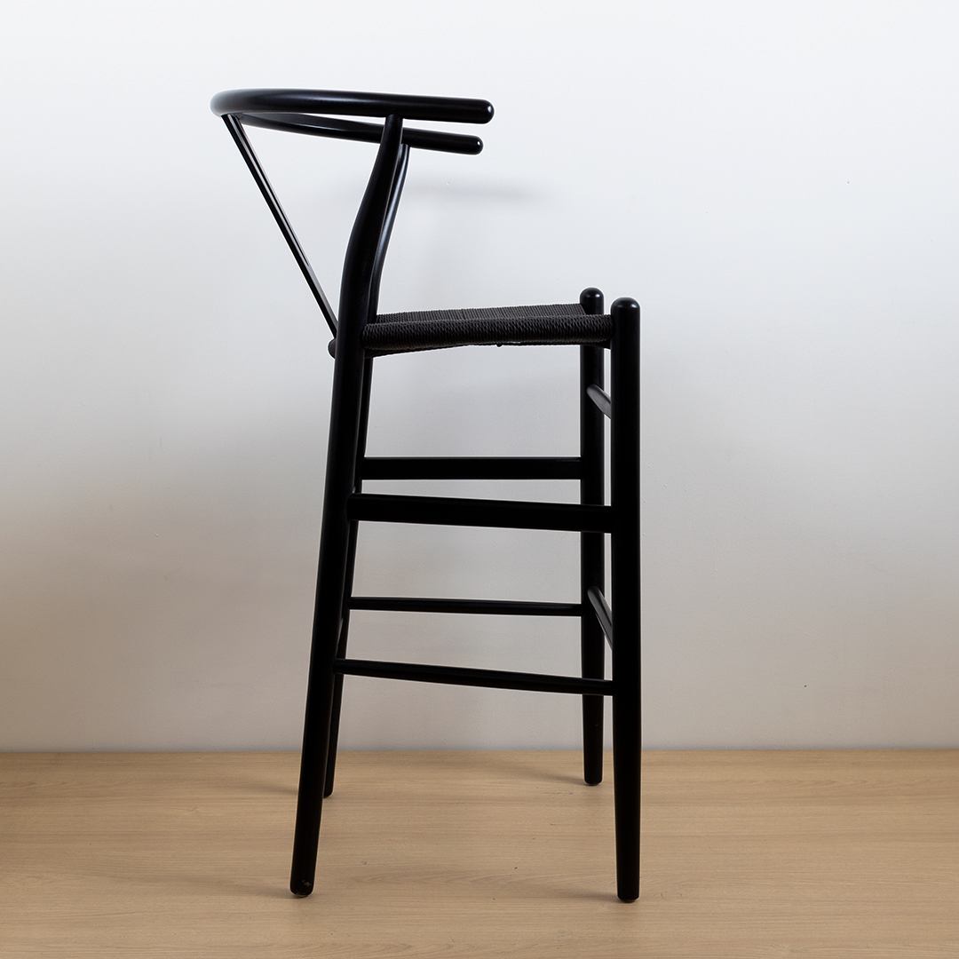 TABURETE WISHBONE NEGRO BLACK