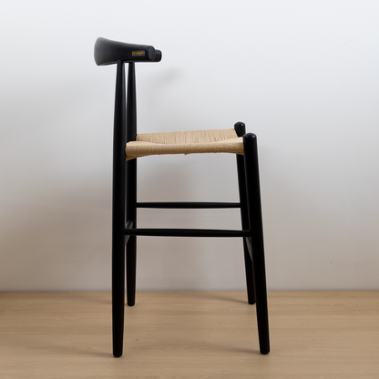 TABURETE ELBOW NEGRO ASIENTO NATURAL