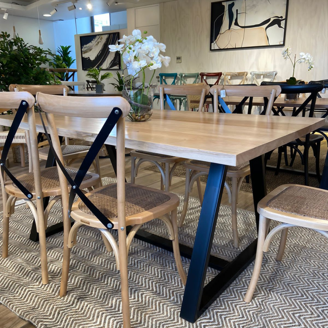 Comedor Verona Lenga 6P + 6 Sillas Alonsa Mesa