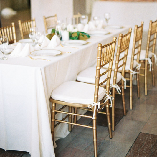 Silla Chiavari Dorada con cojín