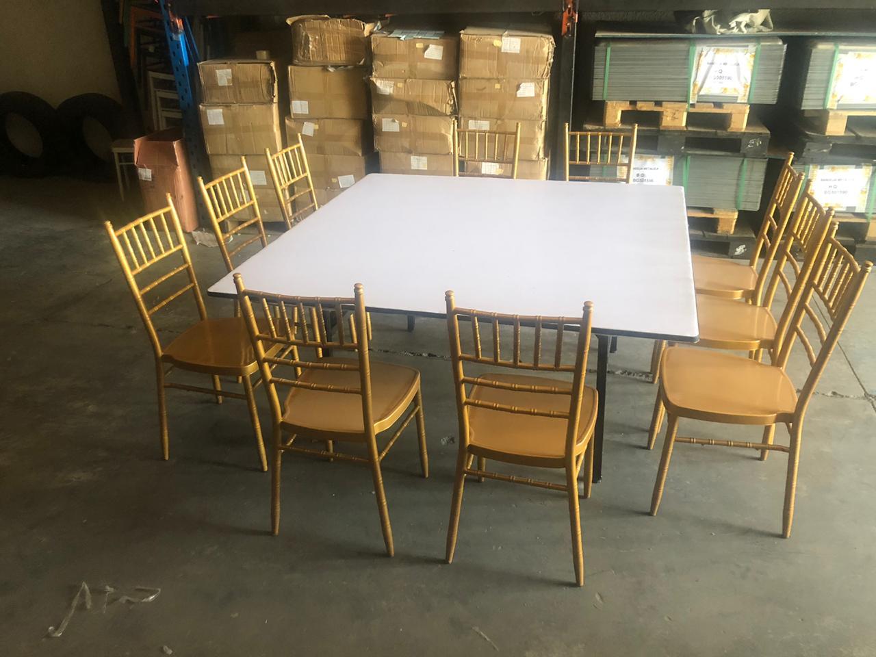 Mesa Cuadrada de evento