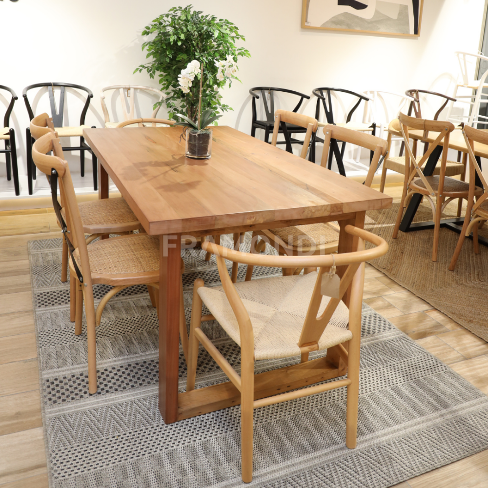 Comedor Eva Lenga 6P 160X100 Cm + 4 Alonsas 2 Wishbone Mesa