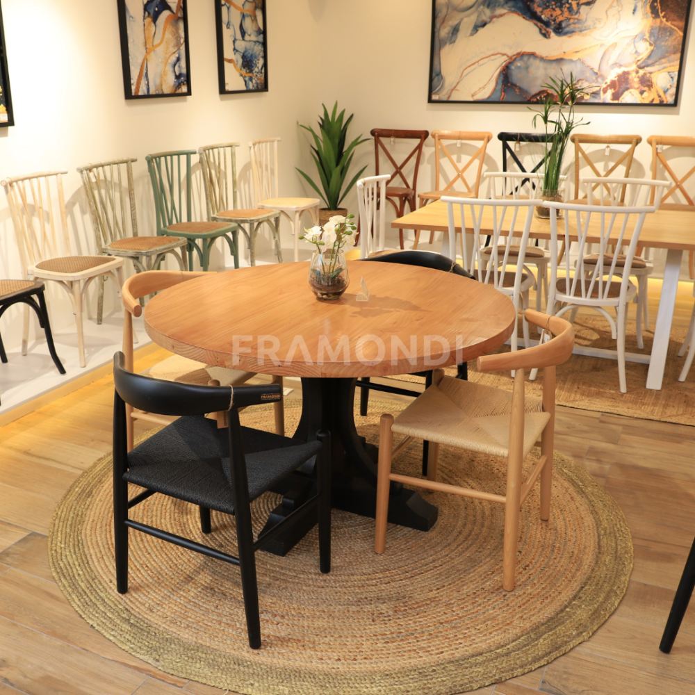 Comedor Isabella Natural + 4 Sillas Elbow Mesa