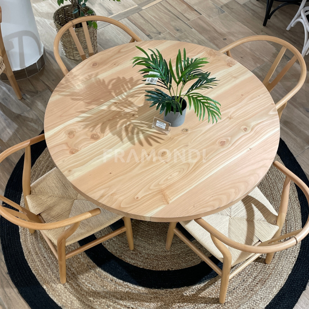 Comedor Romana Natural + 4 Sillas Wishbone Mesa